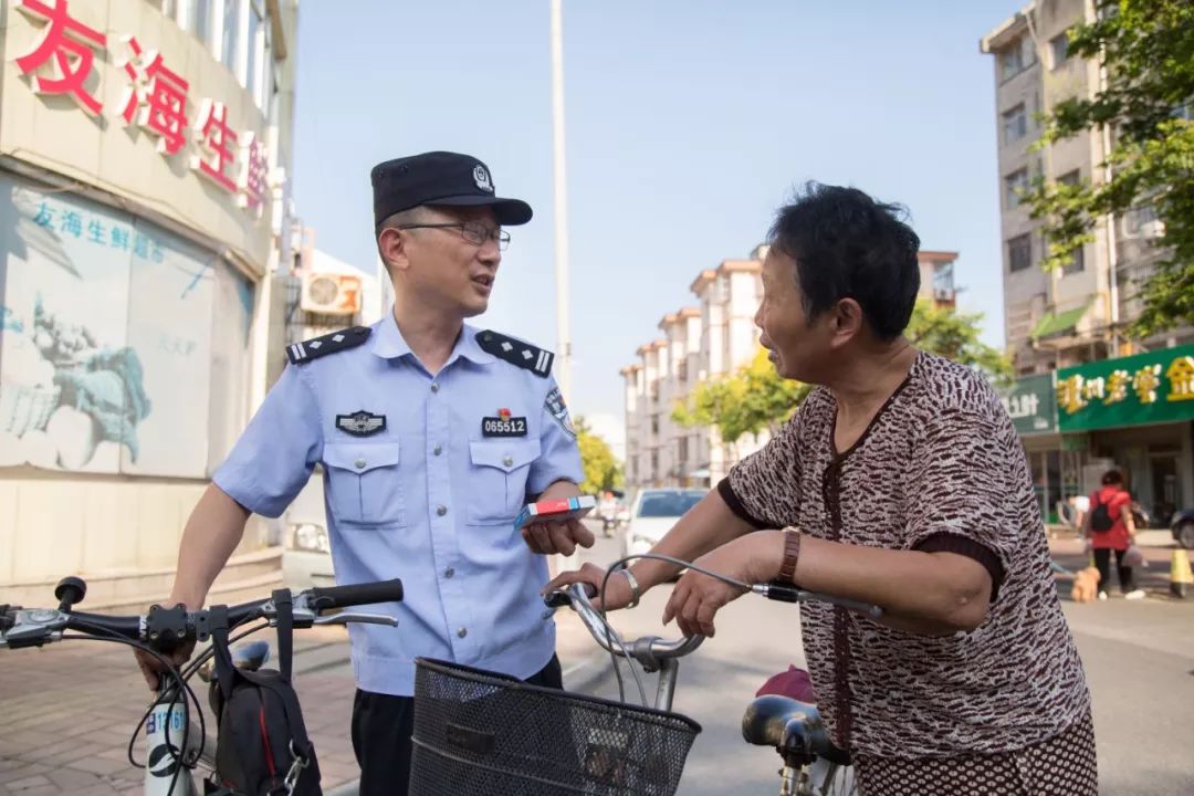 致敬如皋一网红片儿警当选江苏最美警察快来看看他是谁新皋桥今天