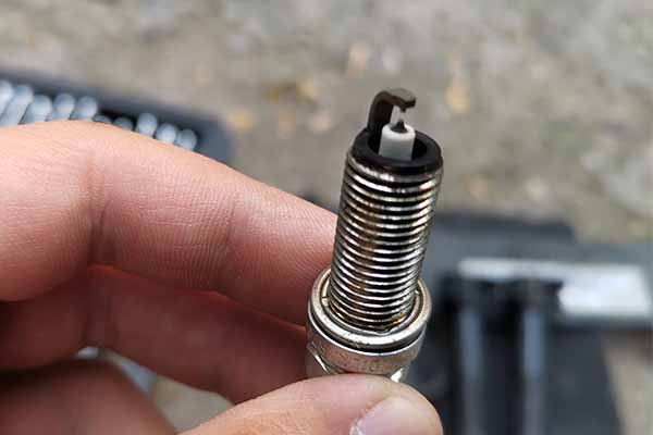 加油站推销的燃油宝真的有用吗?车友这样说