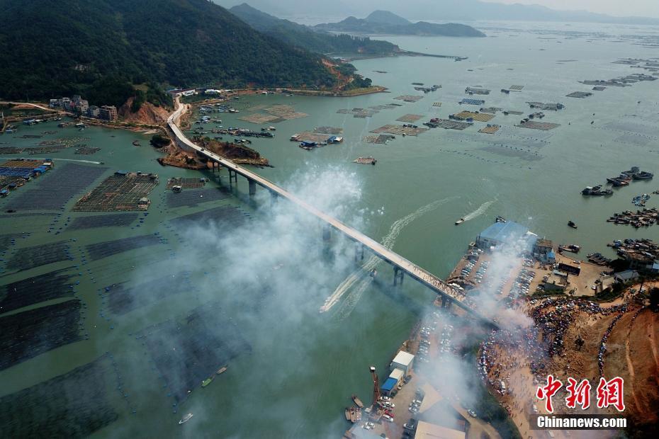 福建霞浦东安岛海防大桥通车 结束500多年“以渡出岛”历史