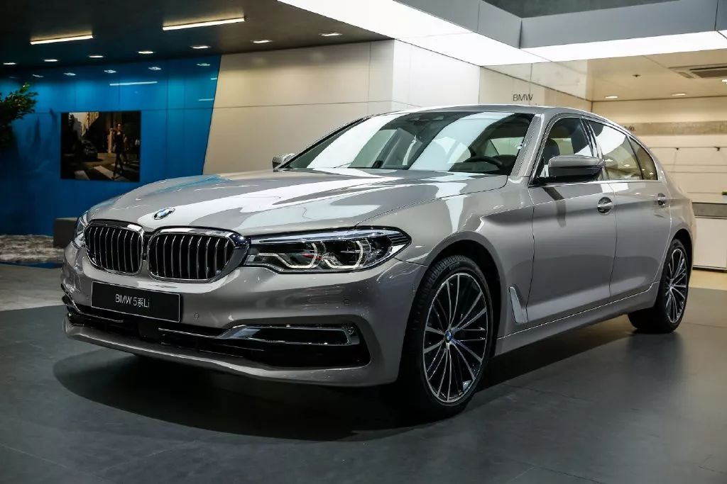 新款宝马525li配置 f5125970ff514613a25e2c305e67e541.jpeg