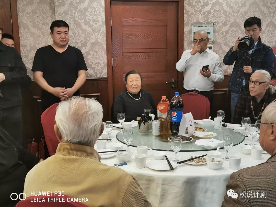 著名评剧鼓师张剑冰收徒润鹏拜师仪式在京举行含视频