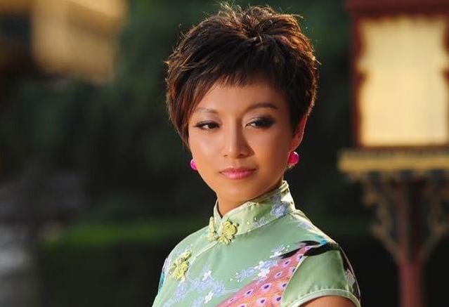 真正的爱新觉罗后代 a1eec05fd5154b278205de33b4b52d92.jpeg