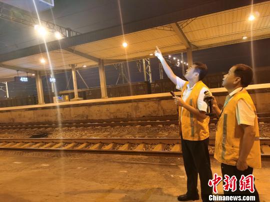 受广西玉林5.2级地震影响铁路线恢复运行