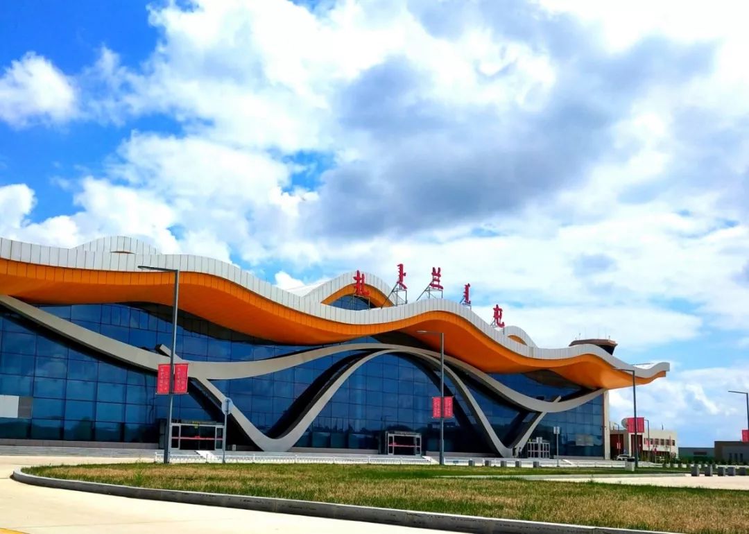 扎兰屯机场经多方协调,特别是在内蒙古民航机场集团的大力支持和倾心
