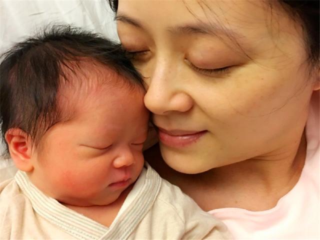莹莹育儿：因女儿太漂亮，爸爸怀疑不是自己的，做完鉴定后，全家都乱了