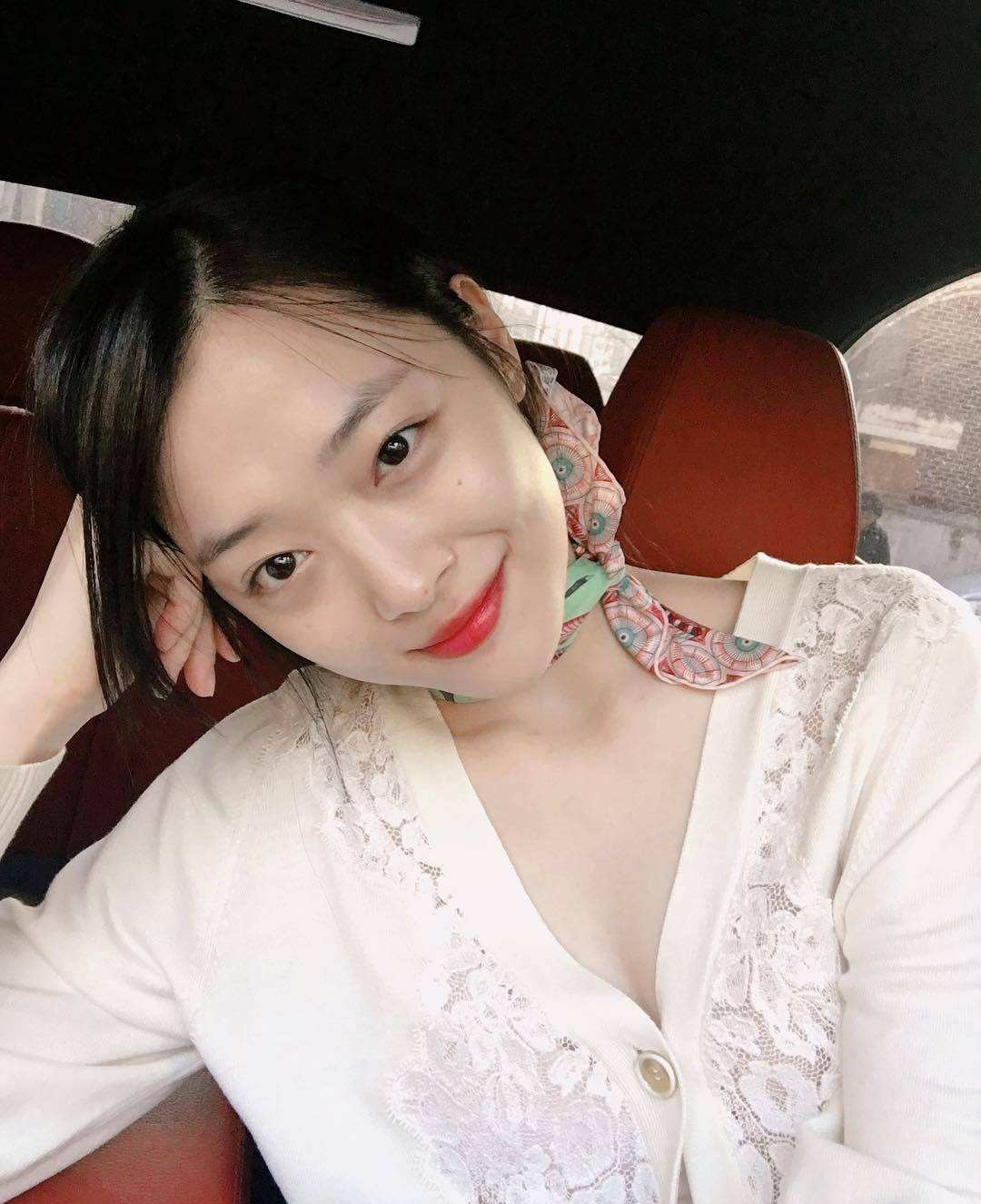 女神崔雪莉(sulli)死亡,现场遭曝光住宅已被封