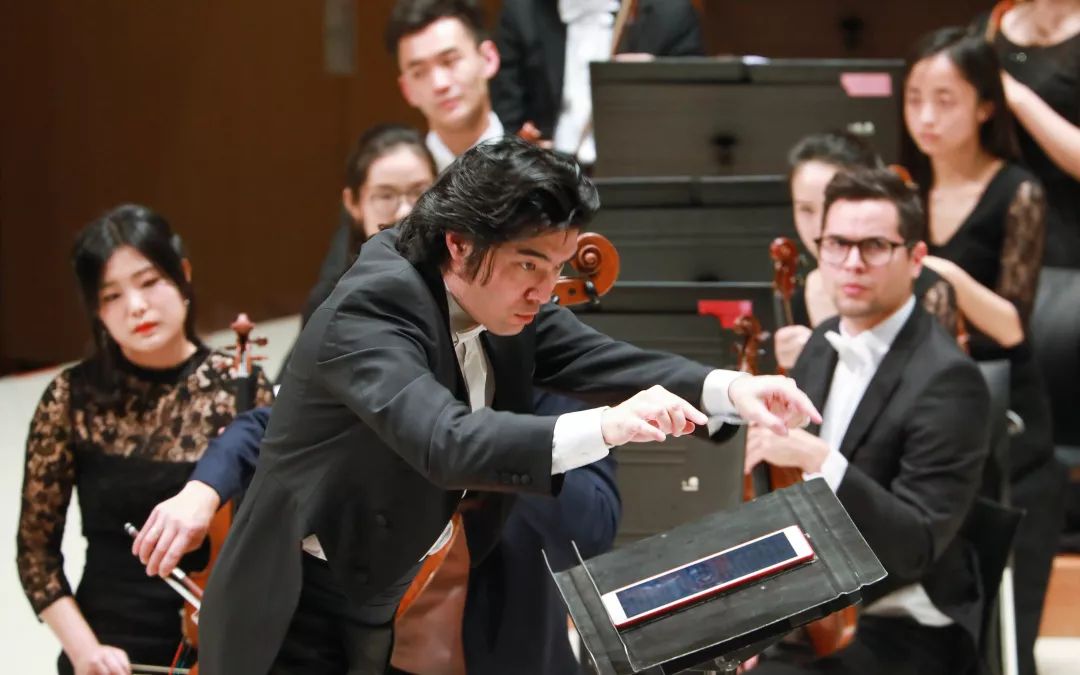 英雄交响曲简谱_贝多芬英雄交响曲简谱(4)