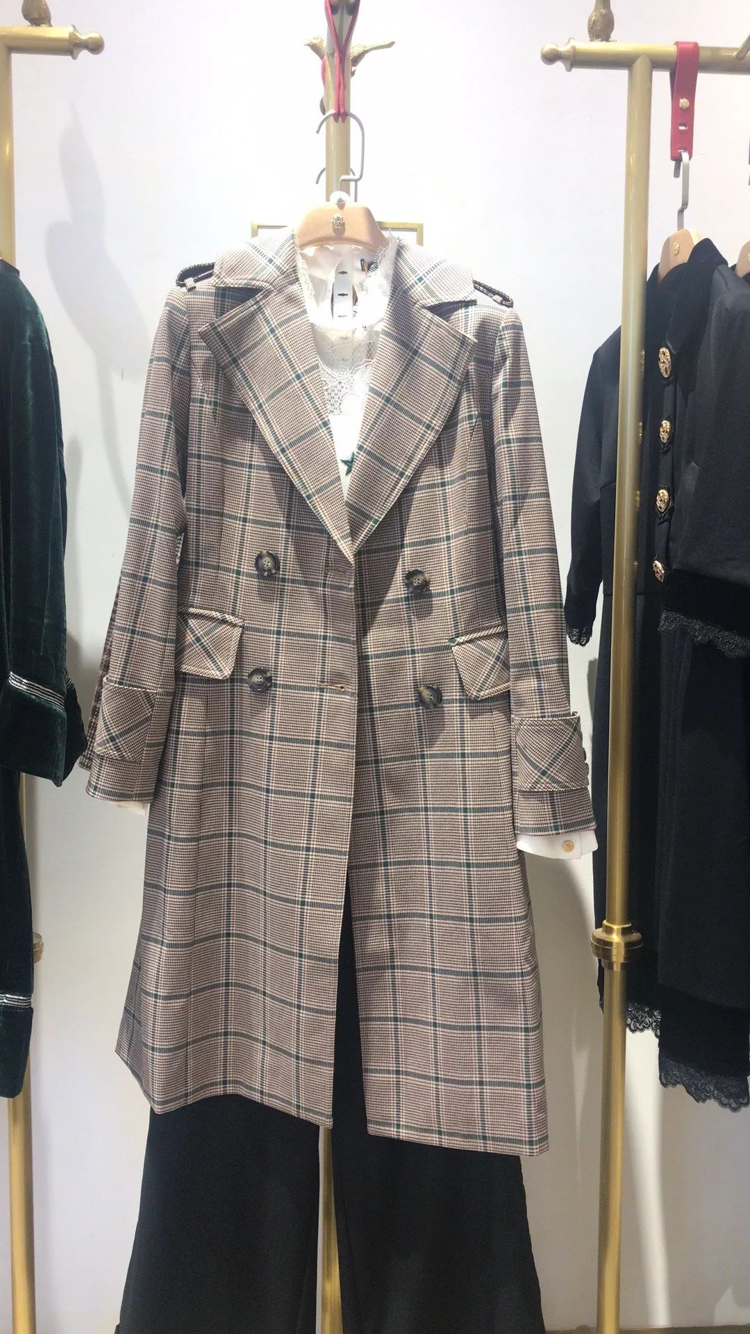 burberry风衣领标_中华风衣领(3)