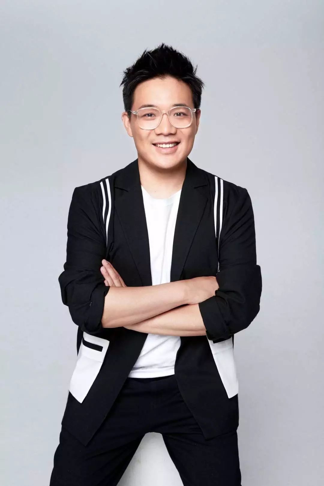 潮人物 | 6大造星工厂访谈录:1CM 领誉传媒集团