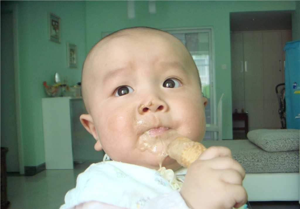 「90后俏妈育儿」3种食物有损孩子身高增长，医生：宁可饿着也别给孩子吃，不长个