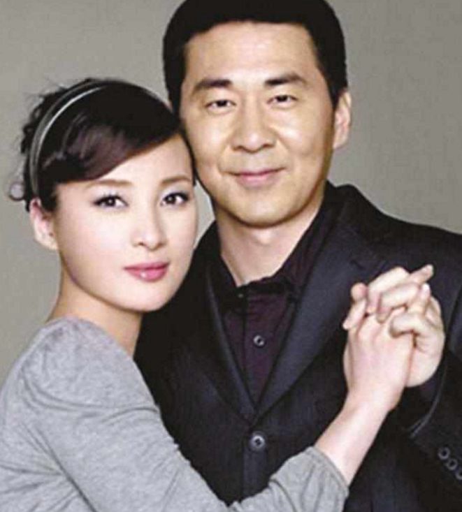 明星夫妇谁离婚,打死都不信他们会离,特别最后一对,恩爱31年
