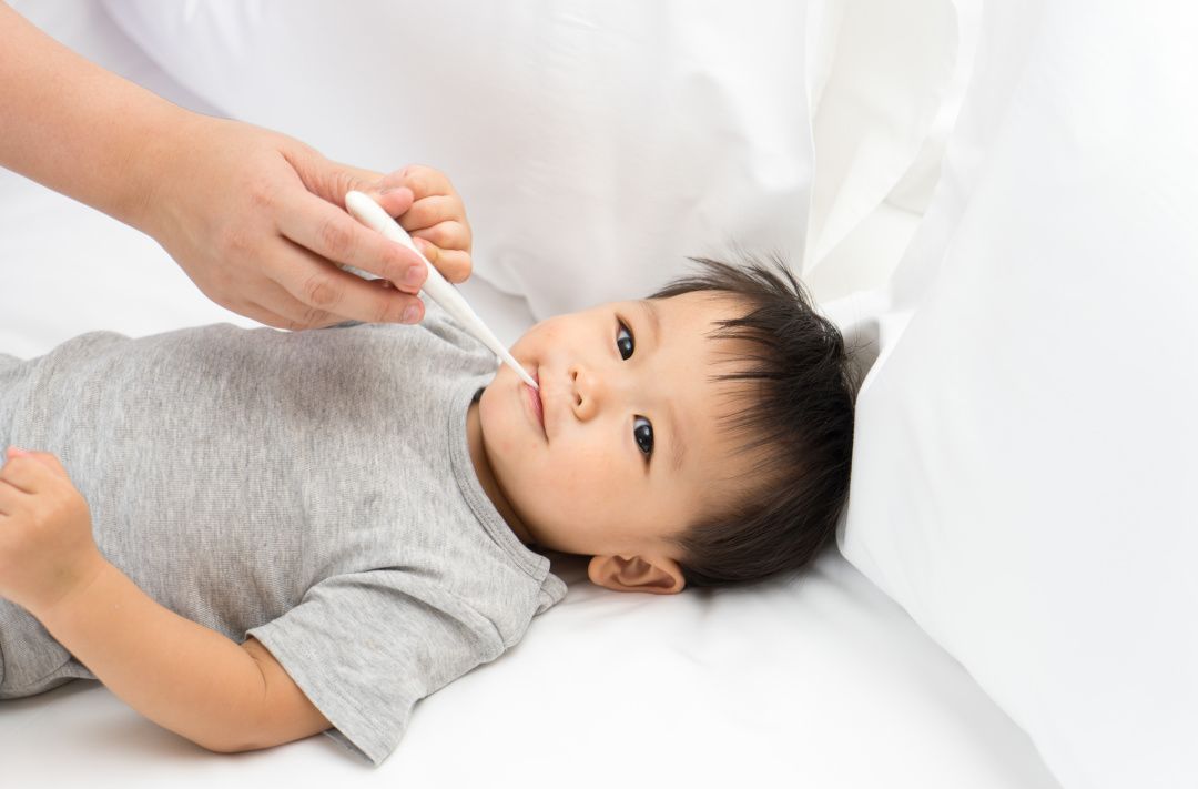 【青岛妈妈网】孩子发烧别再捂汗了！做好这三点，轻松缓解宝宝不适
