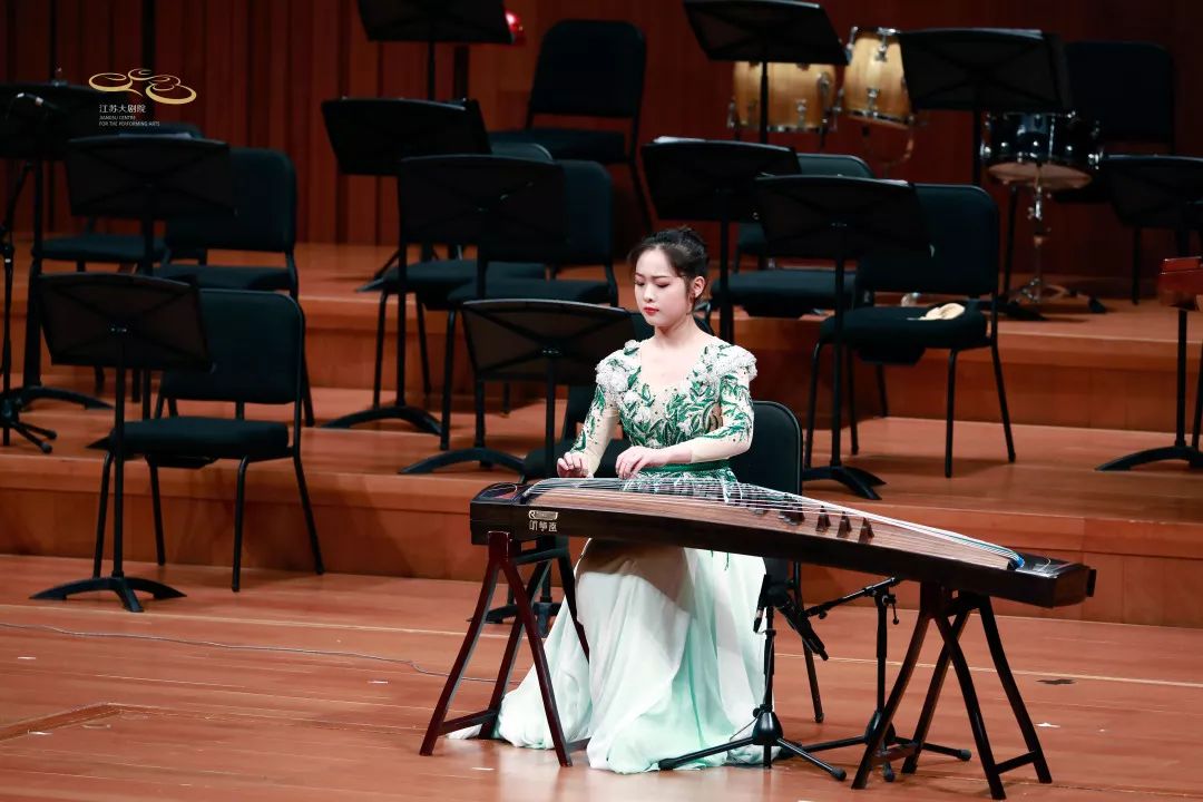 "筝语江南"——任洁古筝师生音乐会在江苏大剧院音乐厅精彩上演
