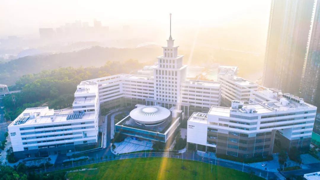 深圳总人口2019_深圳夜景