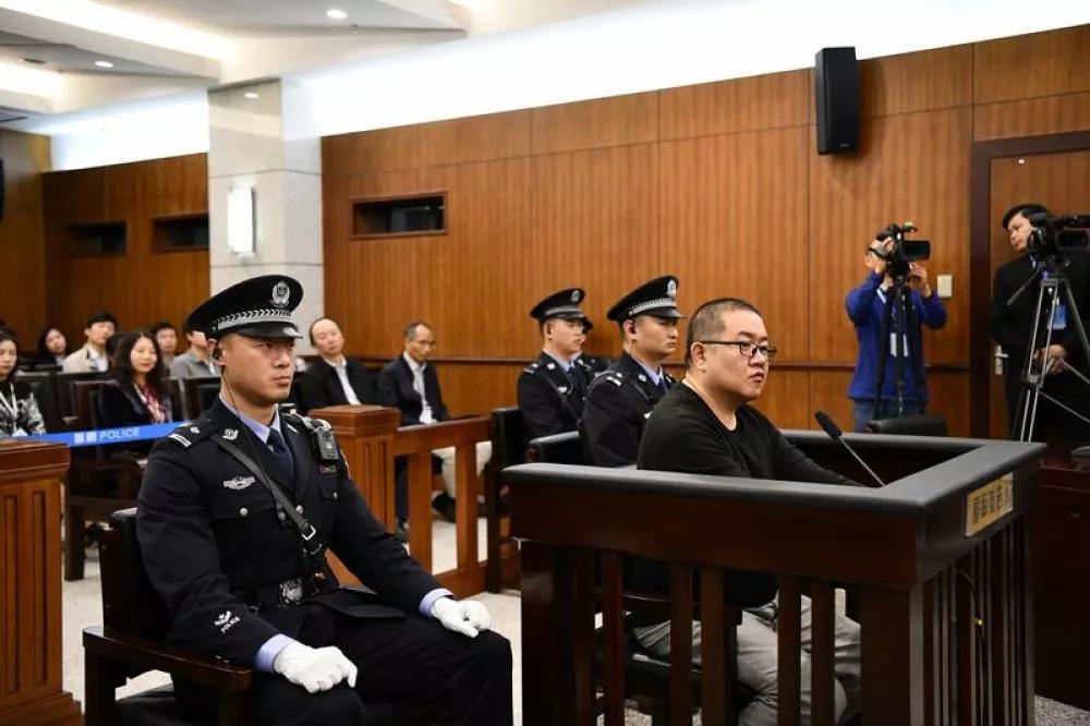 2019年10月14日,云南省高级人民法院依照审判监督程序对孙小果强奸