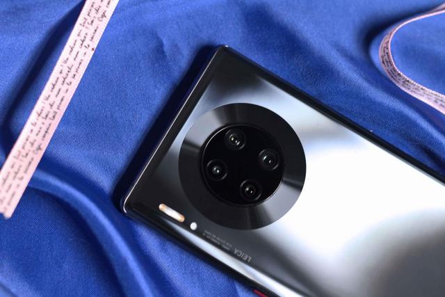 mate 30 pro巅峰时期 dcbb6beda7714828a955fa640030c666.jpeg