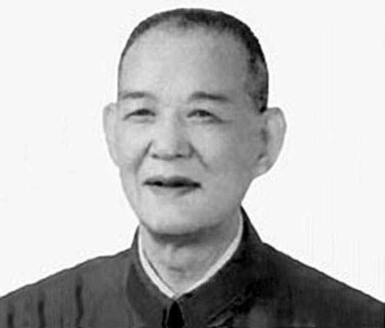 陈龙和陈泊,历史客栈之前都介绍过了,今天再来介绍最后一位:钱益民