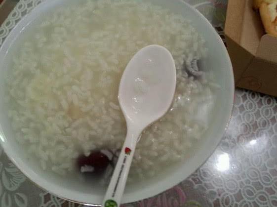 樱桃育儿经■这3种食物会让孩子“早熟”，医生：你家娃可能经常吃，快停手