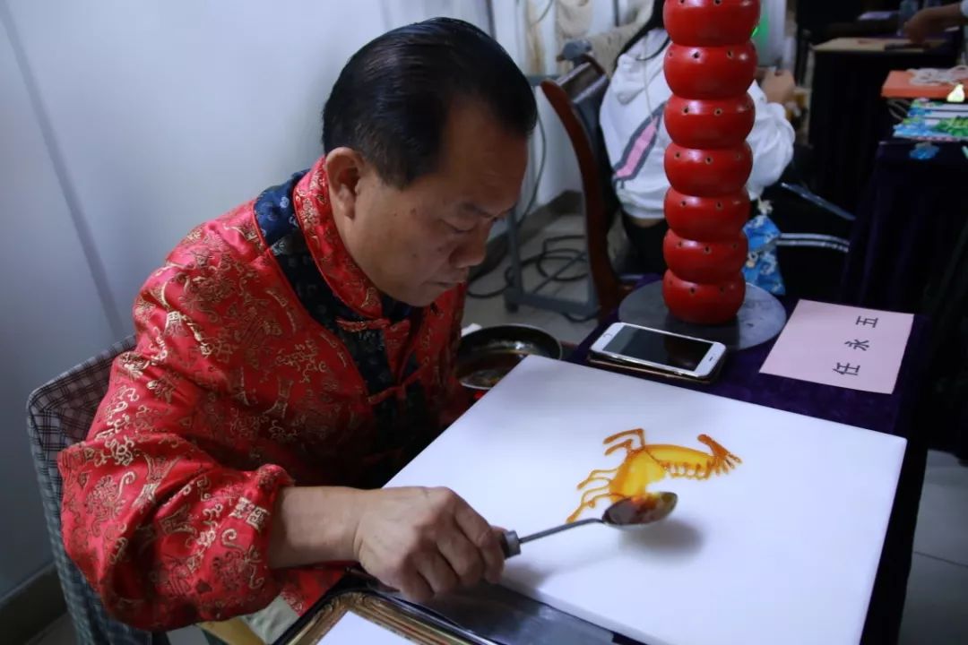 万众瞩目!重庆市第六届巴渝民间艺术节在渝北开幕