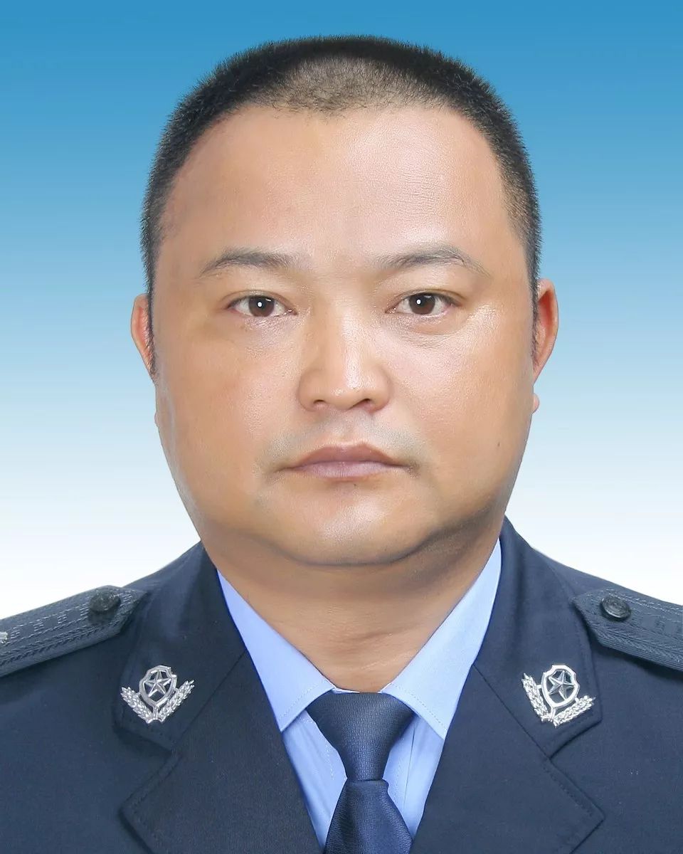 书记,永德县委办公室副主任(正科级,永德县委老干局局长,永德县委