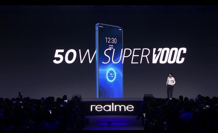 90hz 50w闪充 855 plus仅2599,realme x2