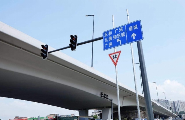 广汕公路今年底八车道通车，黄埔区计划年底前累计建成12条道路