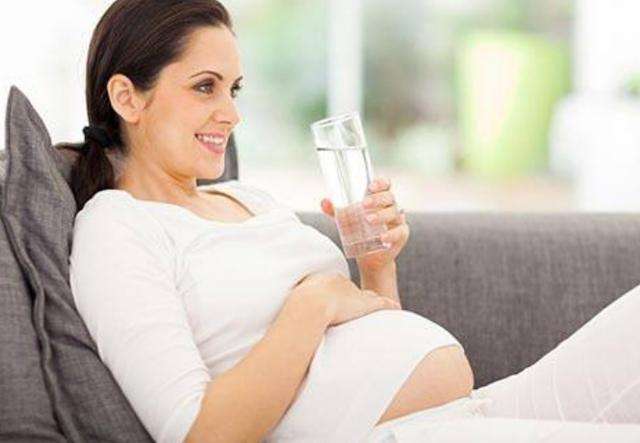 孕早期喝水恶心怎么办