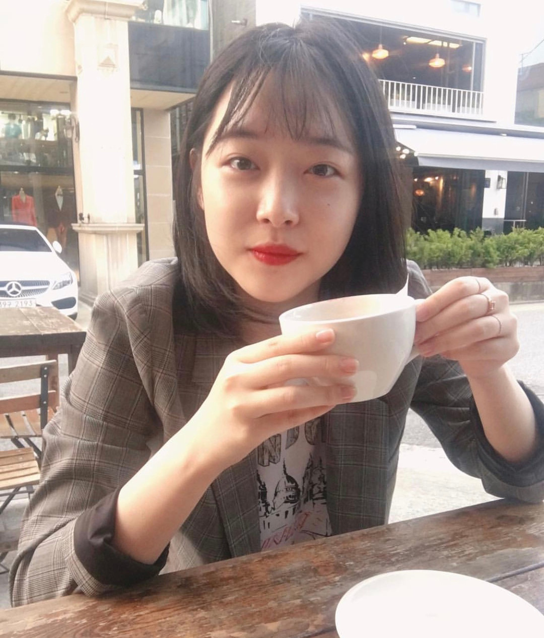 崔雪莉，当你突然离开，全世界都开始爱你了_生活