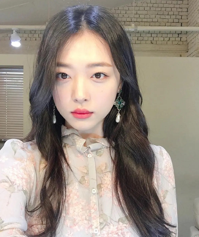 这个世界上有好女孩吗 5a51ffc60e8048b8ba83f37375b1038e.png