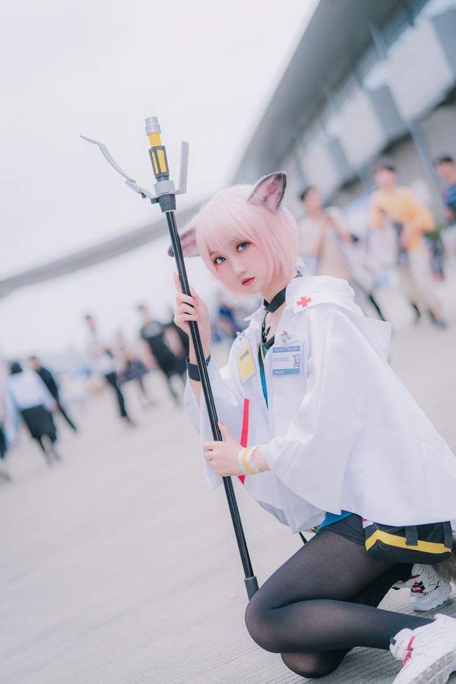 cos:明日方舟,医疗干员苏苏洛美少女