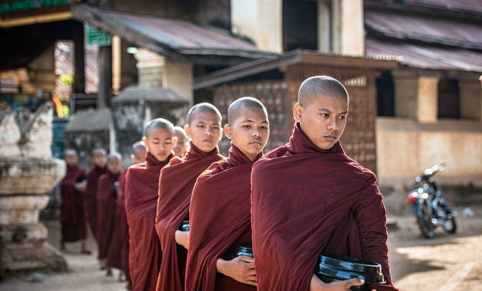 缅甸华侨人口占剧缅甸多少人_缅甸人口分布图