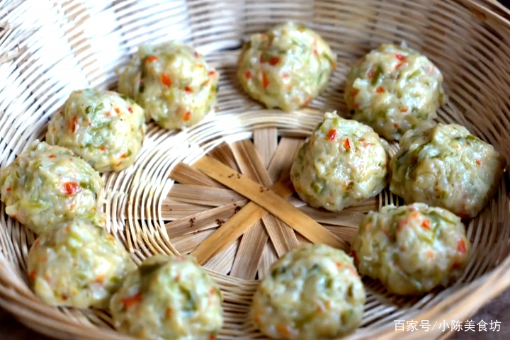 做什么菜可以吃一天 1b0ea882c7234a248bcff2bcce762f4d.jpeg