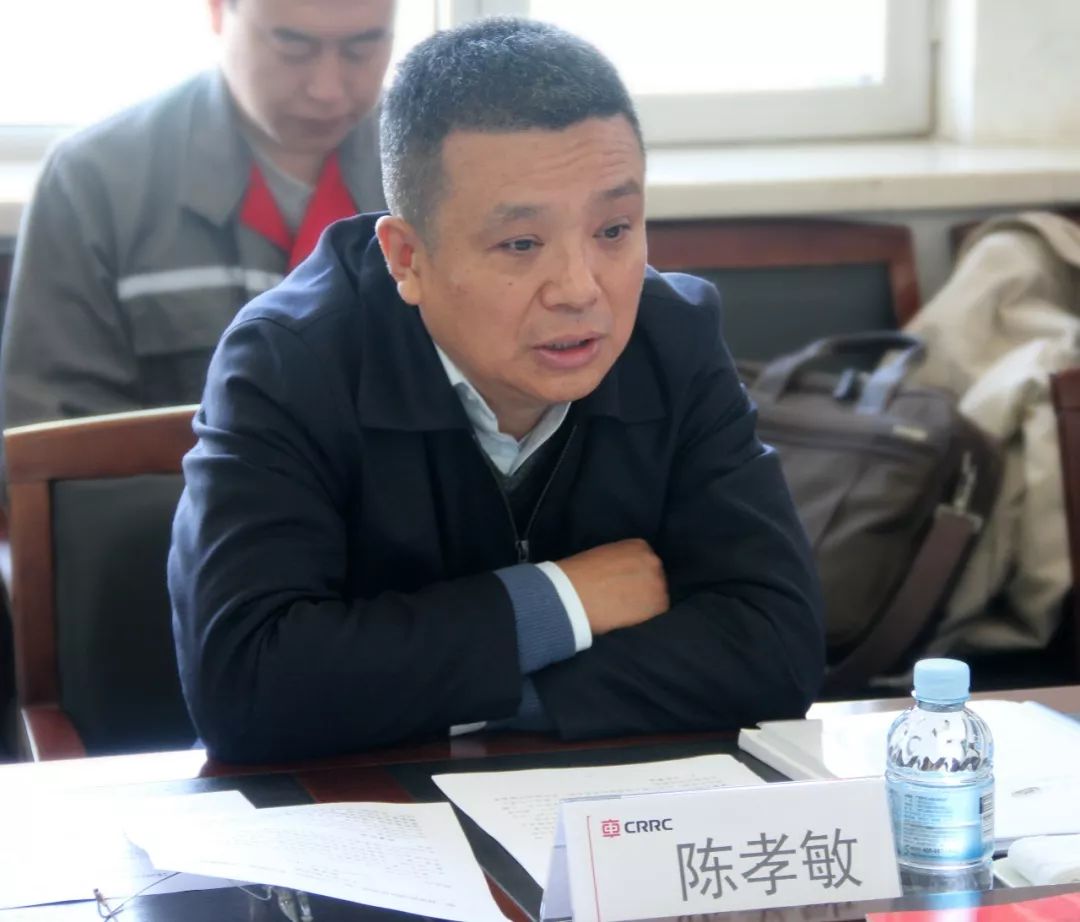在听取沈阳公司主题教育的汇报后,陈孝敏同志对沈阳公司主题教育总体