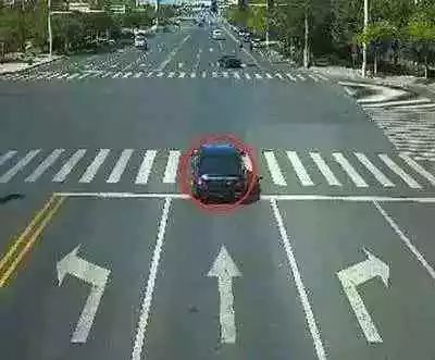 什么算闯红灯过了斑马线算不算是红灯 61d8810f008740d2918b750157398fba.jpeg