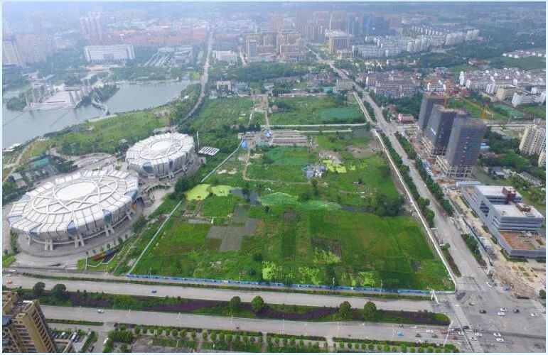 龙港gdp_卫星上看浙江温州龙港市,一江之隔的鳌江镇,其城镇规模也挺大(3)