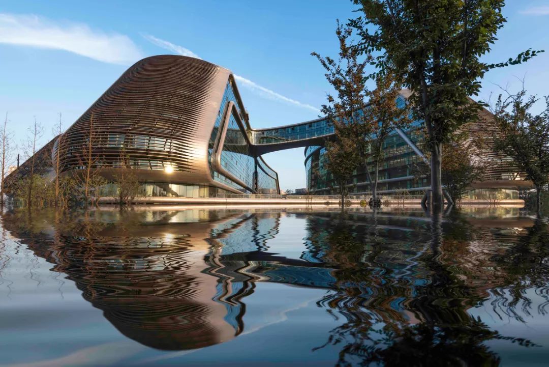 【分享】新世界七大奇迹大兴机场迅速蹿红!