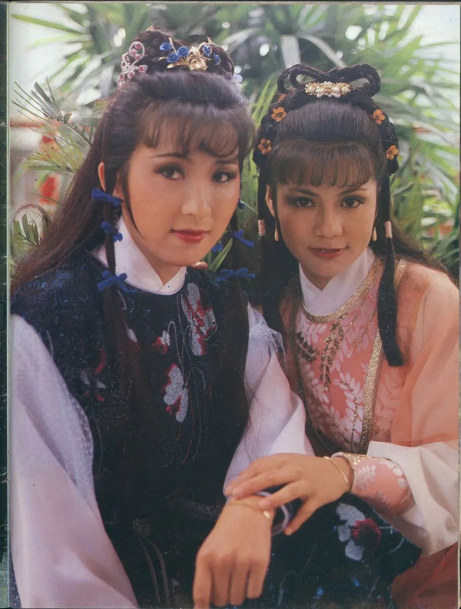 她是TVB第一代花旦,情路却特别坎坷,41岁时未