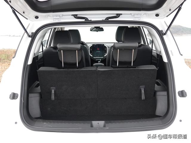 宝骏530新车2020款:新增6座版车型,外观内饰全进化