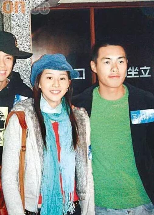 说法都没回应过,比及一年之后,张钧甯才正式回应称周渝民只是好哥们