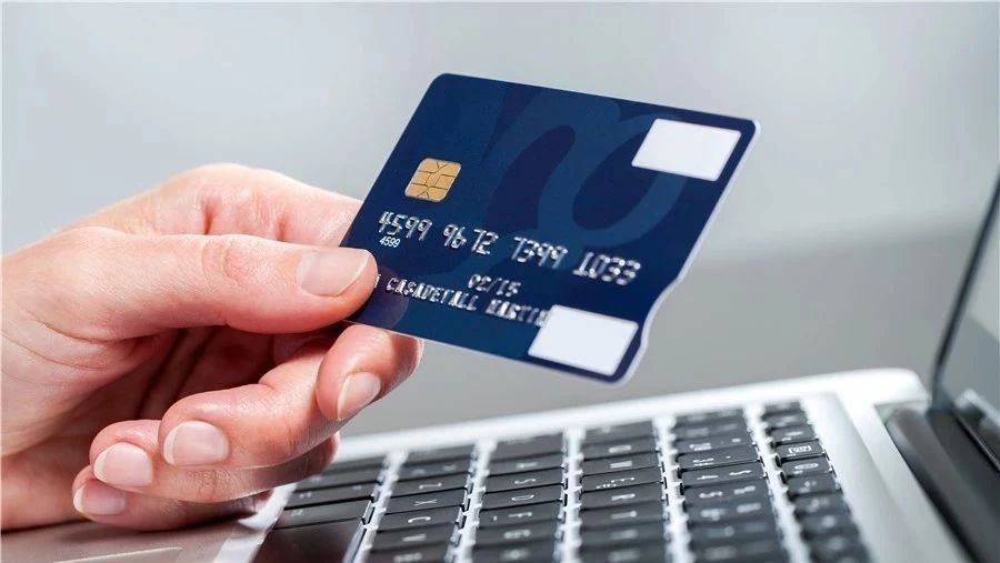 最容易申请的信用卡_黄金周境外买买买,带上这几款信用卡能返现 最高