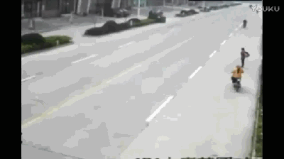 近年来,随着私家车数量的增加,城市道路越来越拥堵.
