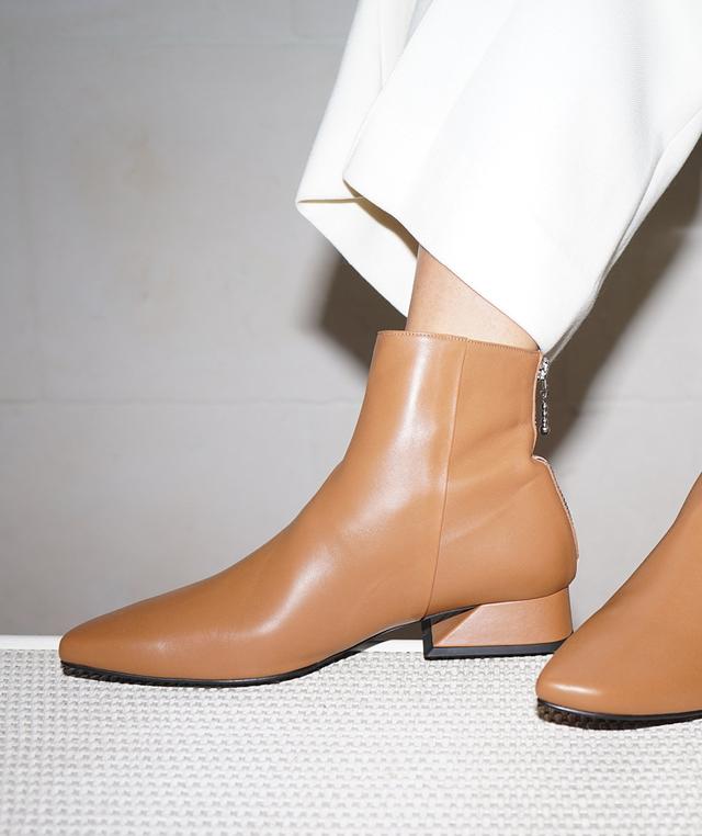 皮革鞋子怎么做 c528cb529661458c8073018fe80d3863.jpeg