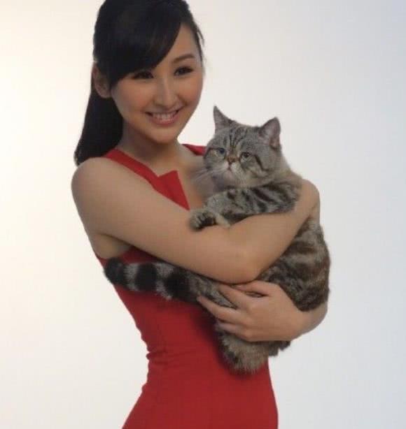 性感女神高海宁用这4招做到,瘦身瘦身不瘦胸效如何去瘦腿图片