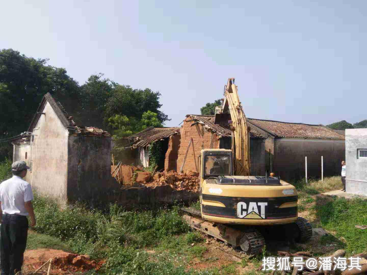 遂溪县草潭镇东头村多少人口_遂溪县河头镇