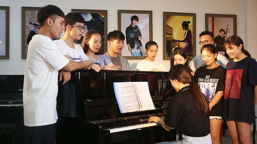 四川省2020音乐类排名_四川2020高考招生音乐类考生参加省外校考资格线出