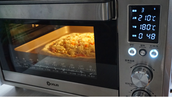 家用烤箱怎样烤披萨 95d9751aea644812a0368e1a17f6c9d3.png