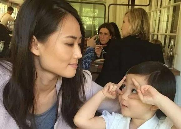 邓超被儿子嘲笑不会英语:教育孩子最好的方式