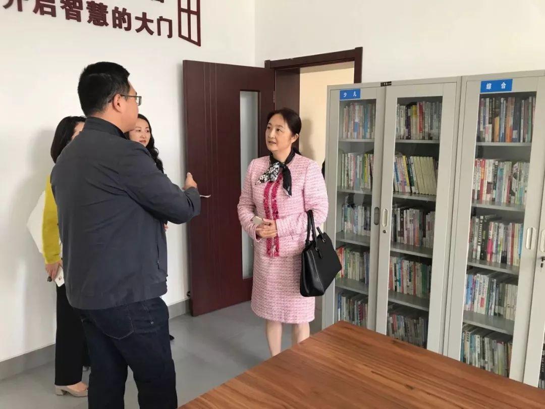 瓜洲市人口_瓜洲古渡图片(3)