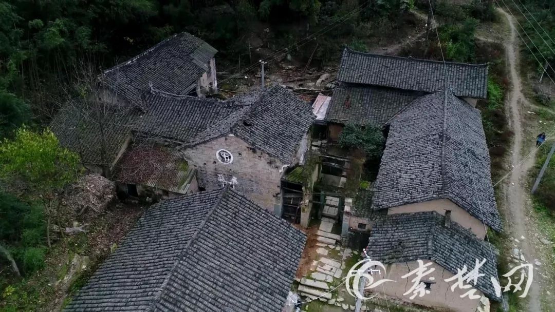 清朝末年经济总量全世界第一_清朝末年(3)