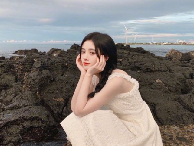 什么是生活照片 dacb0805da224a789d6058843aba78f4.jpeg